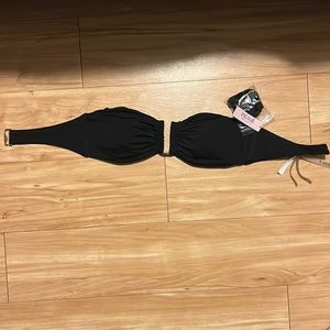 Victoria’s Secret swimsuit top